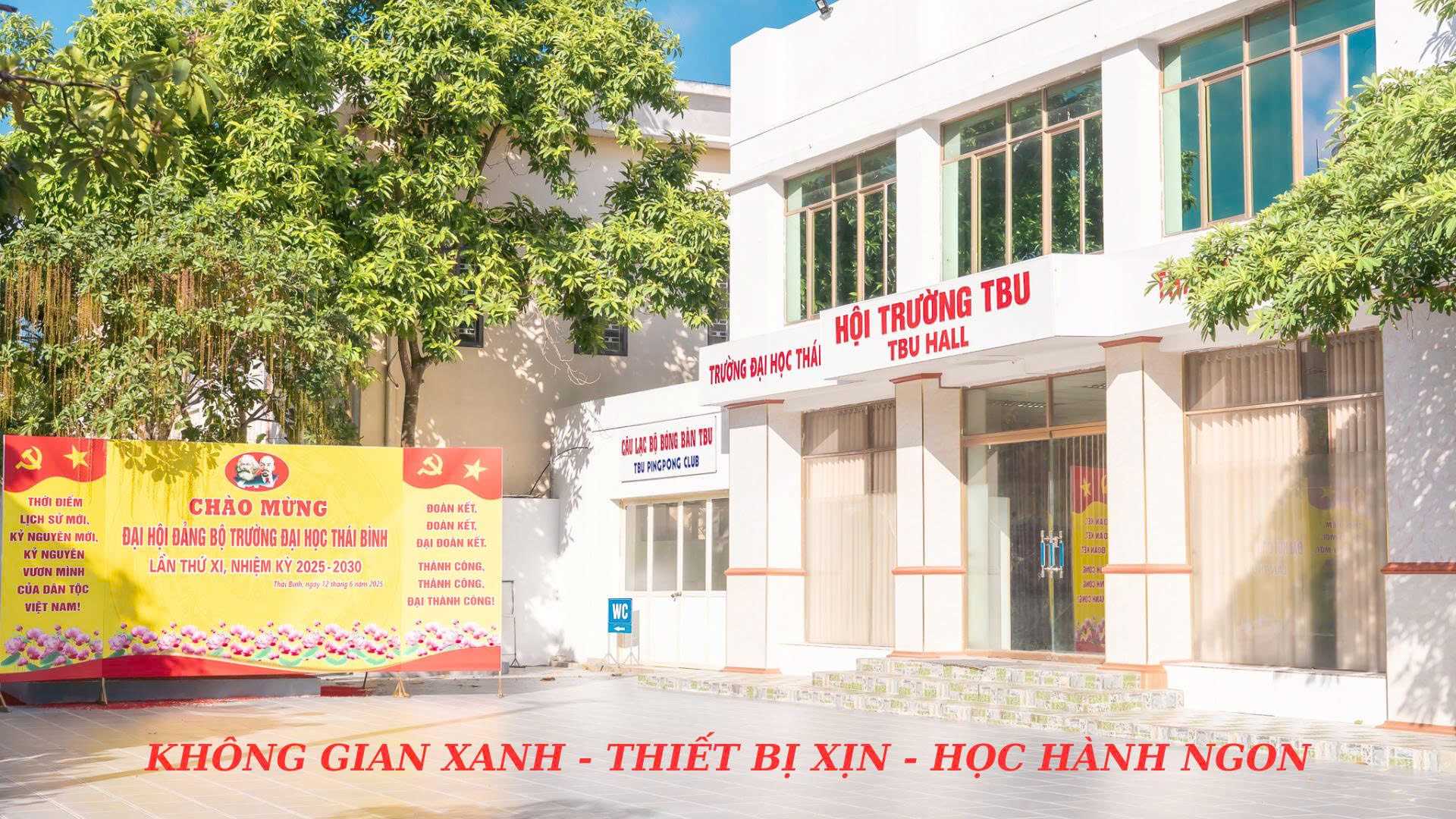 TRƯỜNG ĐẠI HỌC THÁI BÌNH – KHÔNG GIAN XANH, THIẾT BỊ XỊN, HỌC HÀNH NGON!
